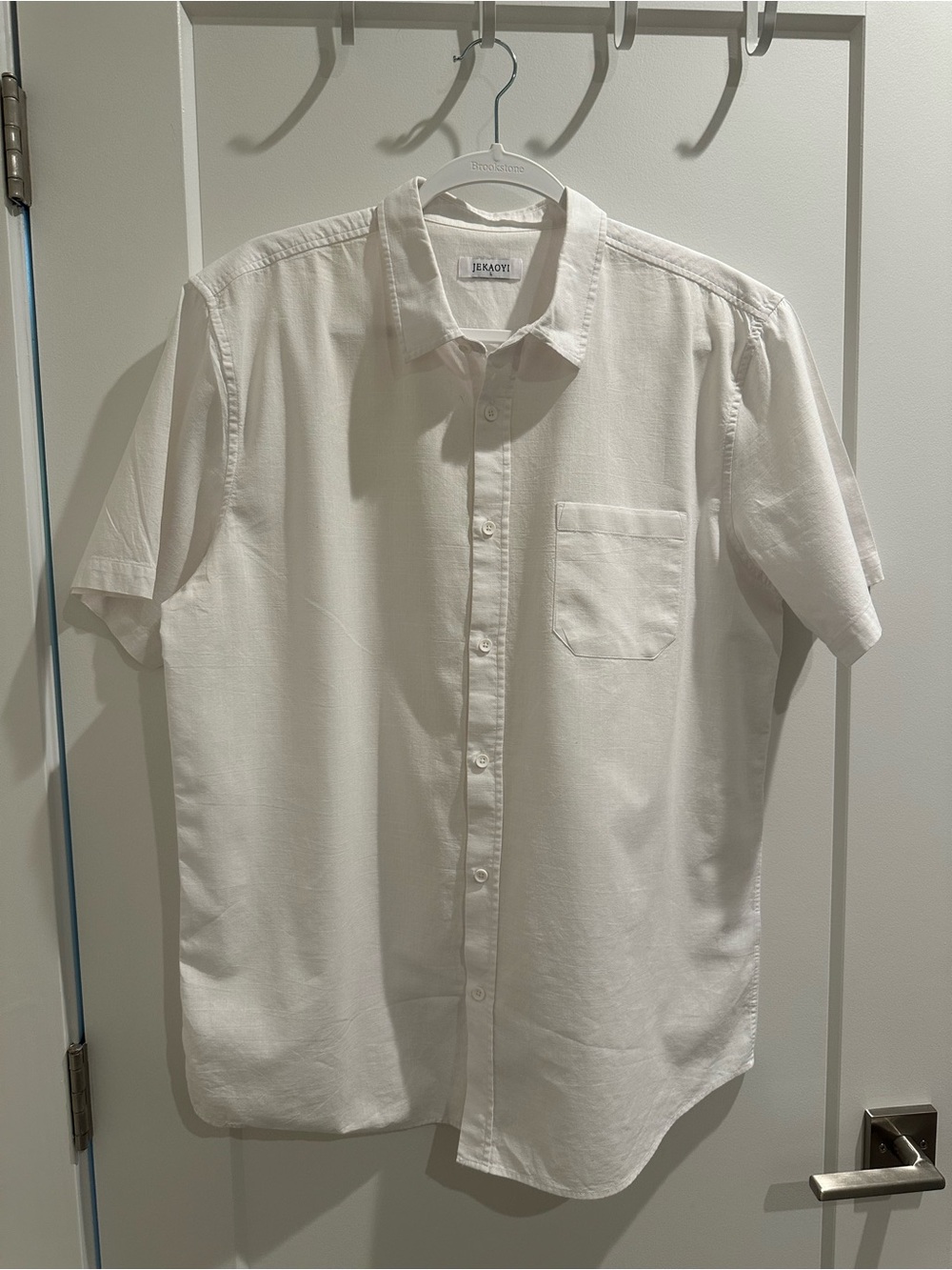 Short-Sleeve Casual Button-Down Shirt in Off-White